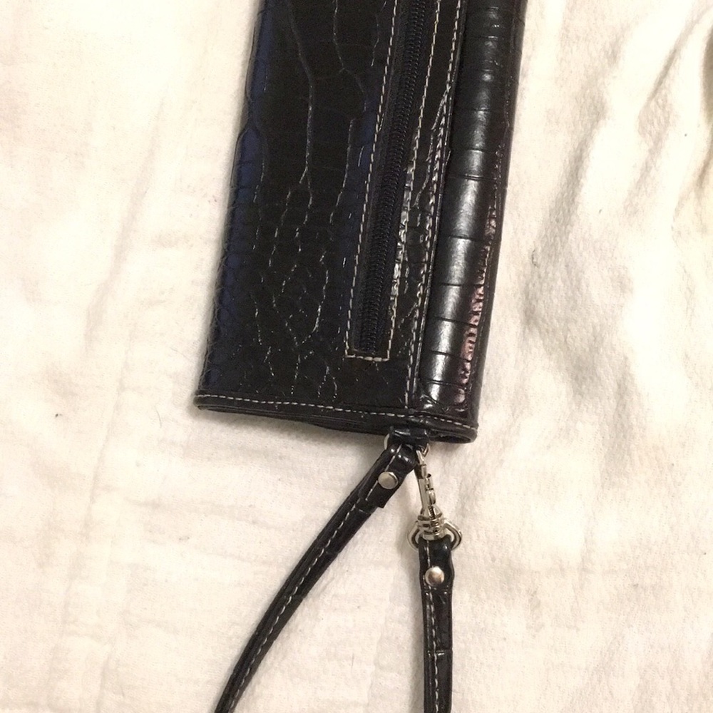 PRICE DROP!! NWOT Nine West wristlet